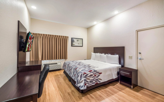 Red Roof Inn Ocala