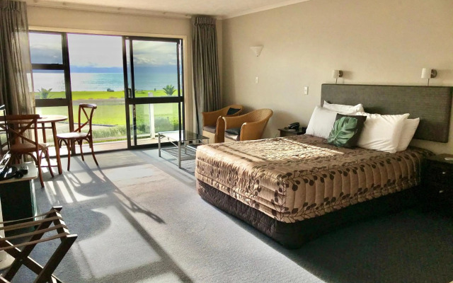 Harbour View Motel on Ahuriri Beach in Napier NZ with sea view suites