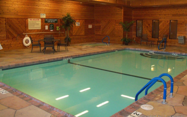 Holiday Inn Express & Suites Lexington by IHG