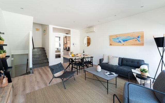 Petit Luxe Tobella