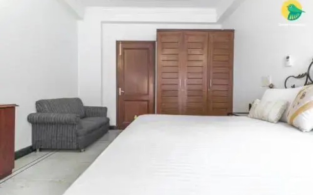 Apex Inn Saket