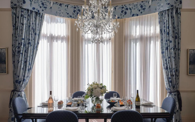 The Apartments by The Sloane Club