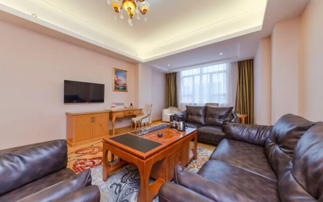 Vienna Hotel (Huiyang Sanhe Square)