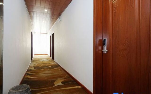 Tianzhiyi Business Hotel