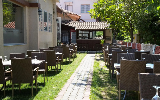 Spilos Hotel