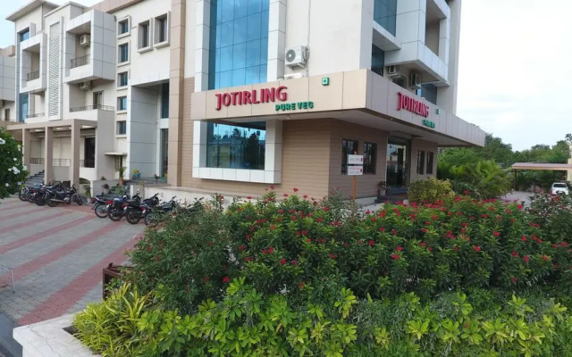 Hotel Jotirling — 3-star hotel in Sangole