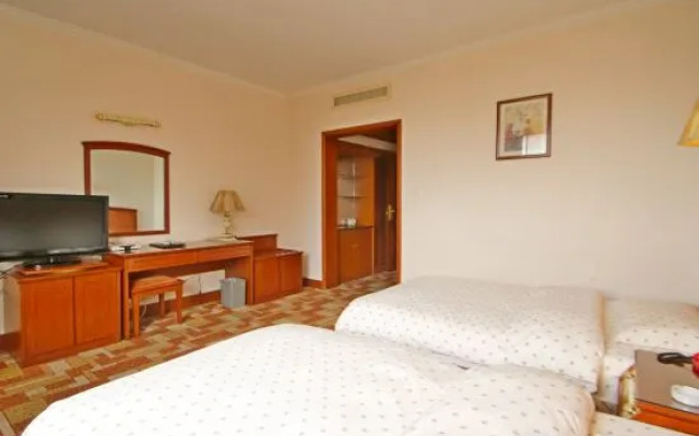 Changcheng Hotel