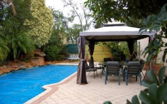 Whiteside Lodge