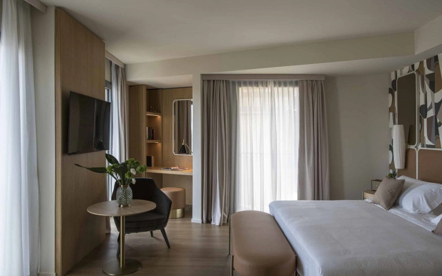 Columbus Urban Resort
