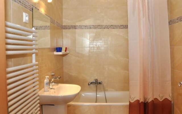 Tisza Palota Apartmanok
