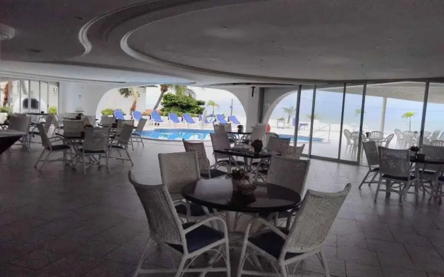 Maria Farinha Praia Hotel