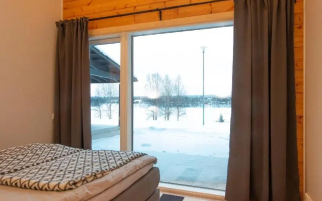 Riverside luxury suites