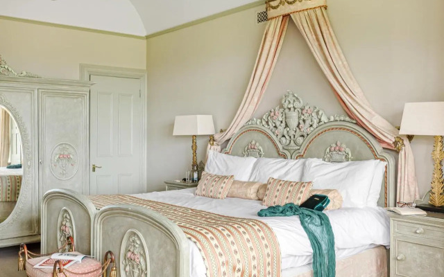 Mole Cottage B&B