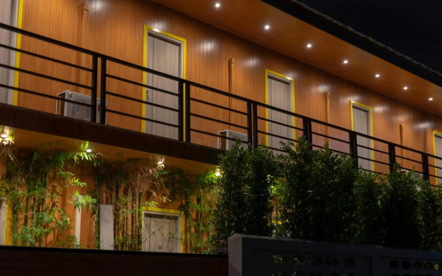 Resort V - MRT Huai Khwang