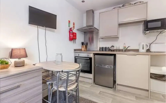 Host Stay Pierpoint Apartment