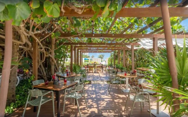 Fiesta Americana Club at Live Aqua by Go Travel Club