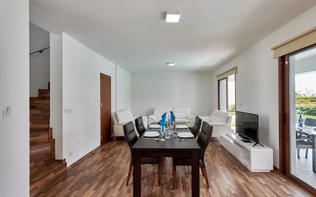 Angie Luxury Beach Villas