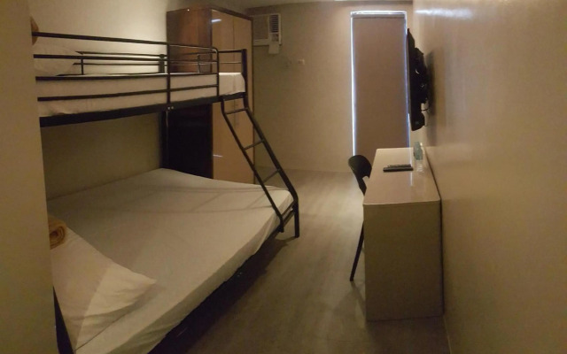 Mabolo Royal Hotel