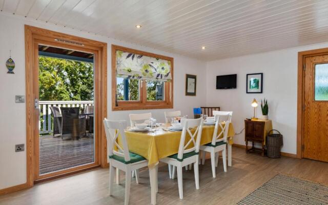 The Bluebell - Luxury Lodge With Hot Tub