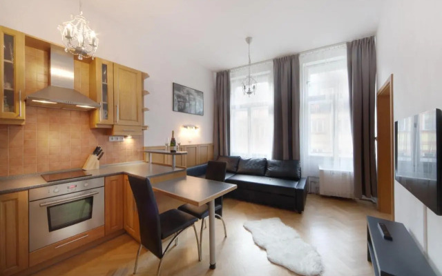 Old Town Melantrichova Apartment