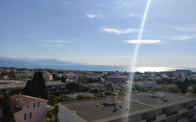 Appartement Antibes, 1 pièce, 3 personnes - FR-1-252-159