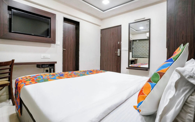 Fabhotel Kamran Residency