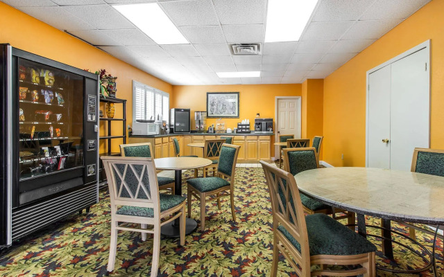 Econo Lodge