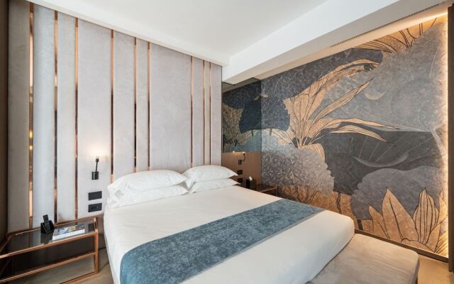 Agra Suites