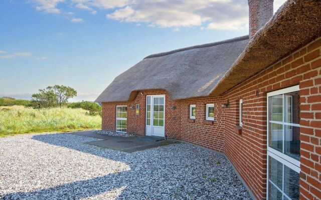 12 Person Holiday Home in Ringkobing-by Traum