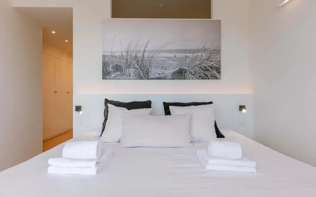 Trendy Apartment for 4 at 200m From the Coastline
