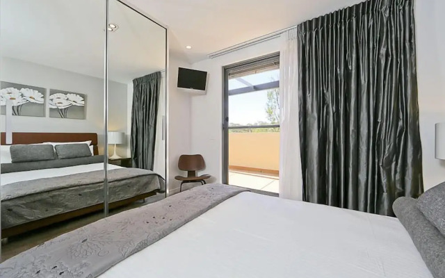 Accommodate Canberra - Griffin