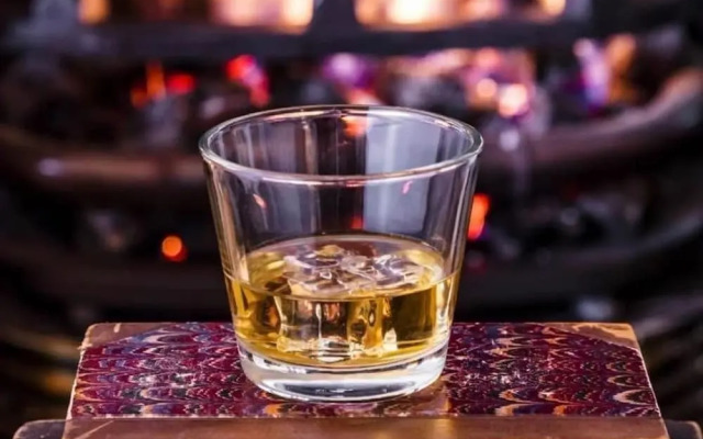 Kendal - Gothic Hall - Luxury Rooms or Apartment