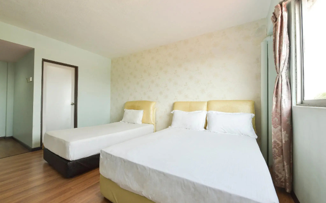 Hotel Zamburger Grand City