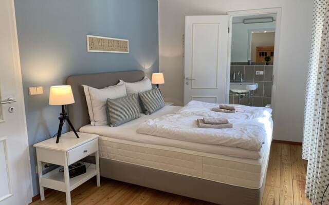 2 on the Estate - Mosch