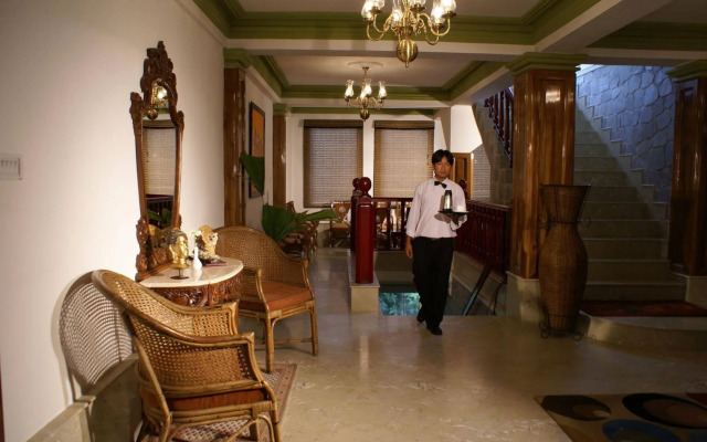 Saramsa Resort