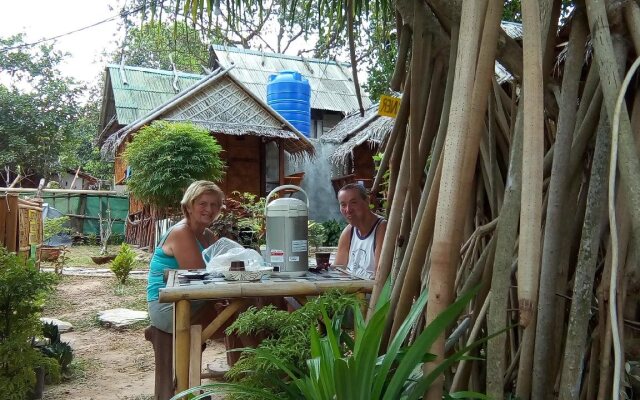 Ko Lanta Relax Beach Bungalows