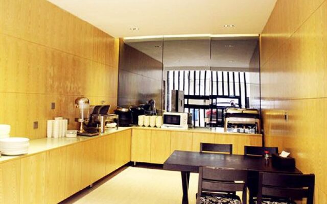 Super 8 Hotel Chongqing Da Li Tang