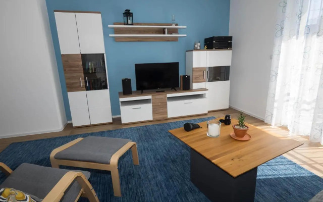 16Lilien Apartmentwohnung Gartenblick