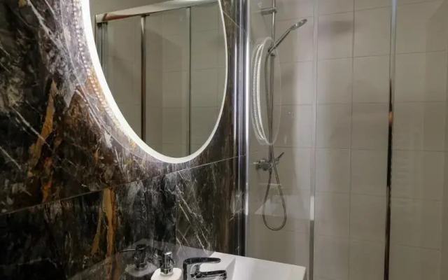 Willa Irys z basenem