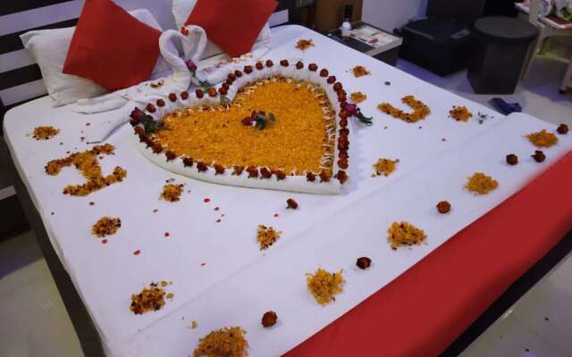 OYO 10236 Strawberry Homes