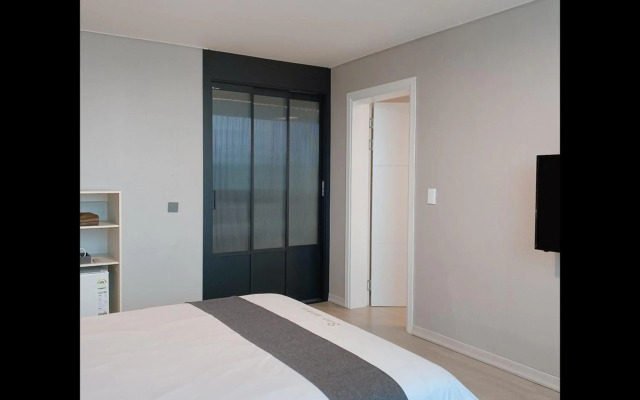 Gyeongpo Soo Hotel