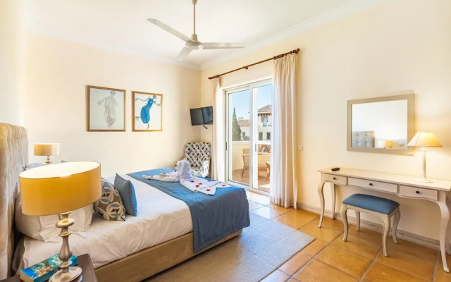 Villa Monte Rei 8 in Vila Nova de Cacela