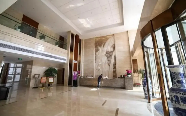 Ramada Encore by Wyndham Jingzhou Shashi