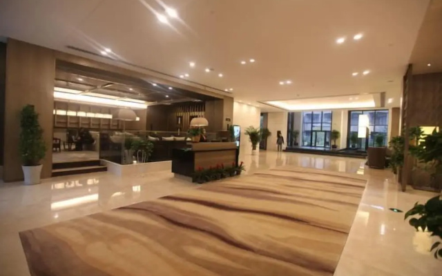 Cuiliu Hotel – Lobby – Wuhan