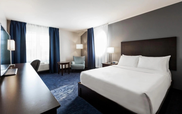 Imperia Hotel and Suites