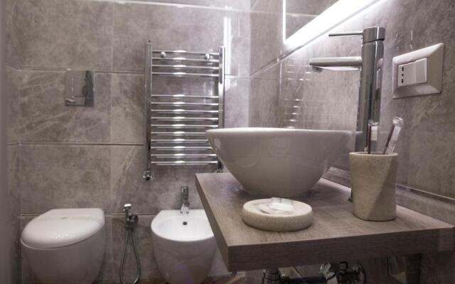 Royal Rooms Luxury Suite