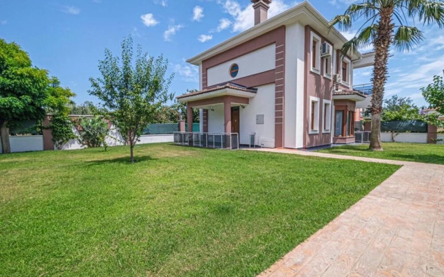 Pak Family Villas