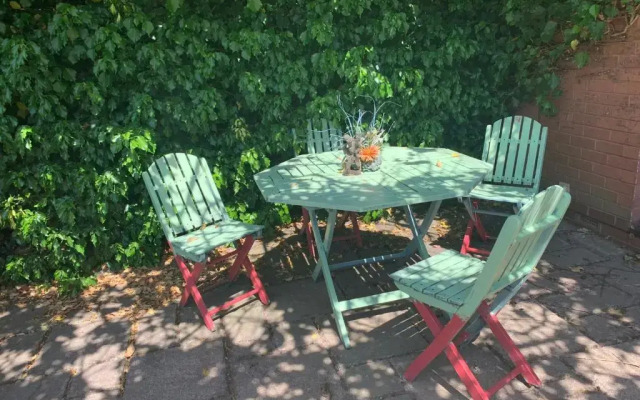 The Cedars House B&B