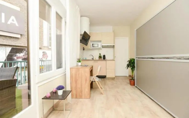 Apartamentos Sky 3000