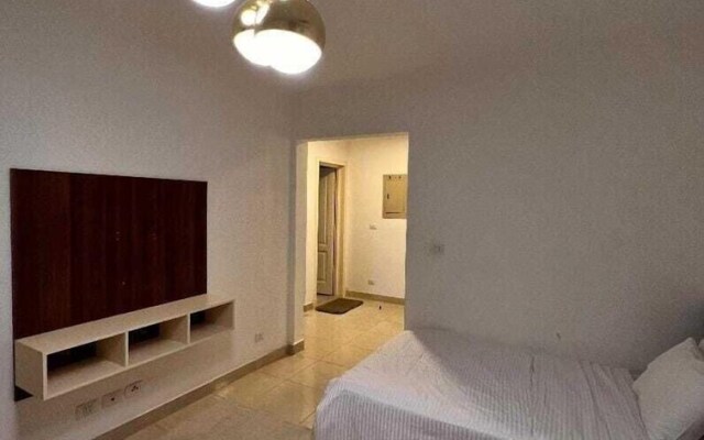 Premium Hotel Apt In Madinty10.102.46.22